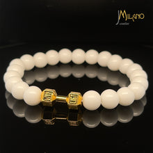 Lade das Bild in den Galerie-Viewer, Elastischer Fitness Kugelarmband mit hantelförmigen Legierungsanhänger (Edelstahl) / weiß (goldene Hantel)