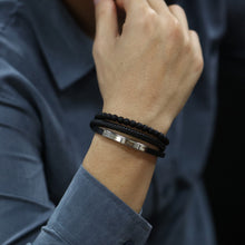 Lade das Bild in den Galerie-Viewer, Kugel-Lederband mit Gravur-Platte (Edelstahl) in verschiedenen Farben inkl. kostenlose Gravur