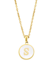 Lade das Bild in den Galerie-Viewer, Alphabet | Buchstabe Edelstahl Halskette vergoldet