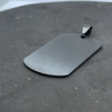 Lade das Bild in den Galerie-Viewer, Kostenlose 3D Foto(gravur) + Anhänger | Personalisierte Edelstahl-Anhänger in schwarz-matt, Hundemarke, mattiert