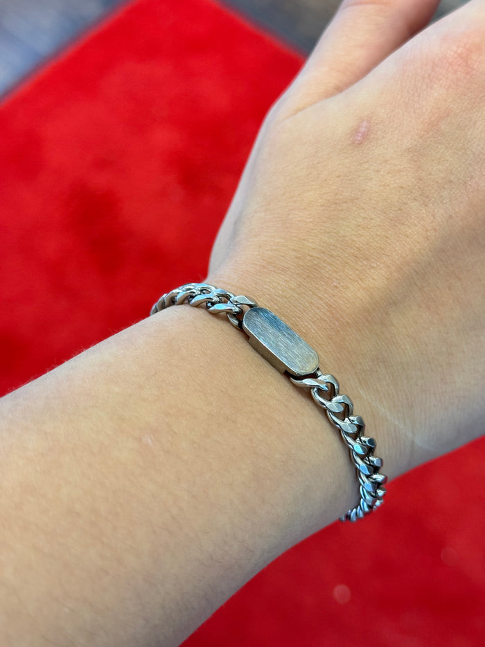 NEU | Personalisierte Edelstahl-Armband + kostenlose Gravur (Inschrift-Namens-Gravur)
