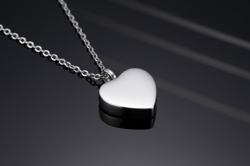 Edler Herzanhänger aus Edelstahl mit Kette & Füllset  – Gedenkschmuck mit Gravur
